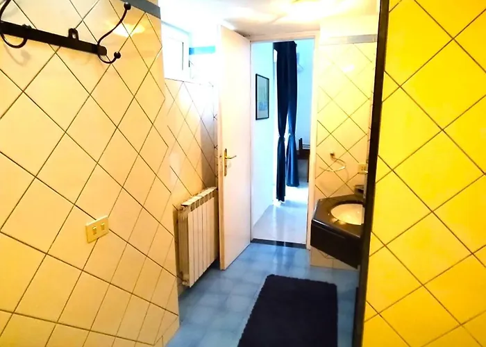 Angelo * איסקיה